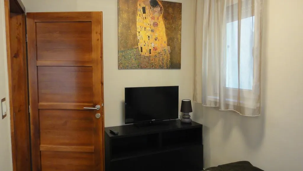 Mgtels Apartman - With Private Parking Budapešť 0*,